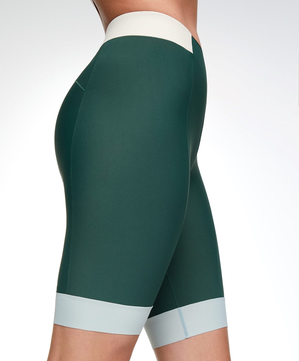 Oysho 20cm Cycling Shorts Grønn | JIHK30482