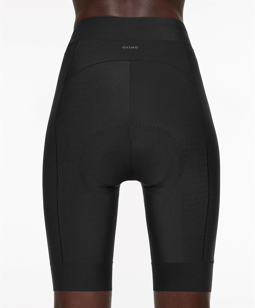 Oysho 20cm Cycling Shorts Svarte | AVJB70659