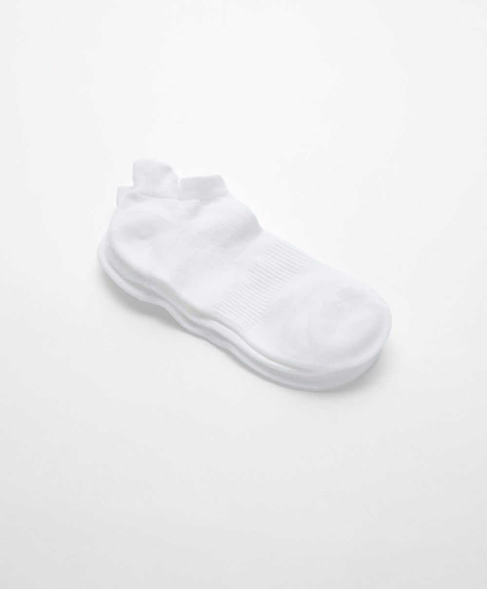 Oysho 3 Pairs Of Polyamide Sports Sneaker Socks Hvite | PYMC73925