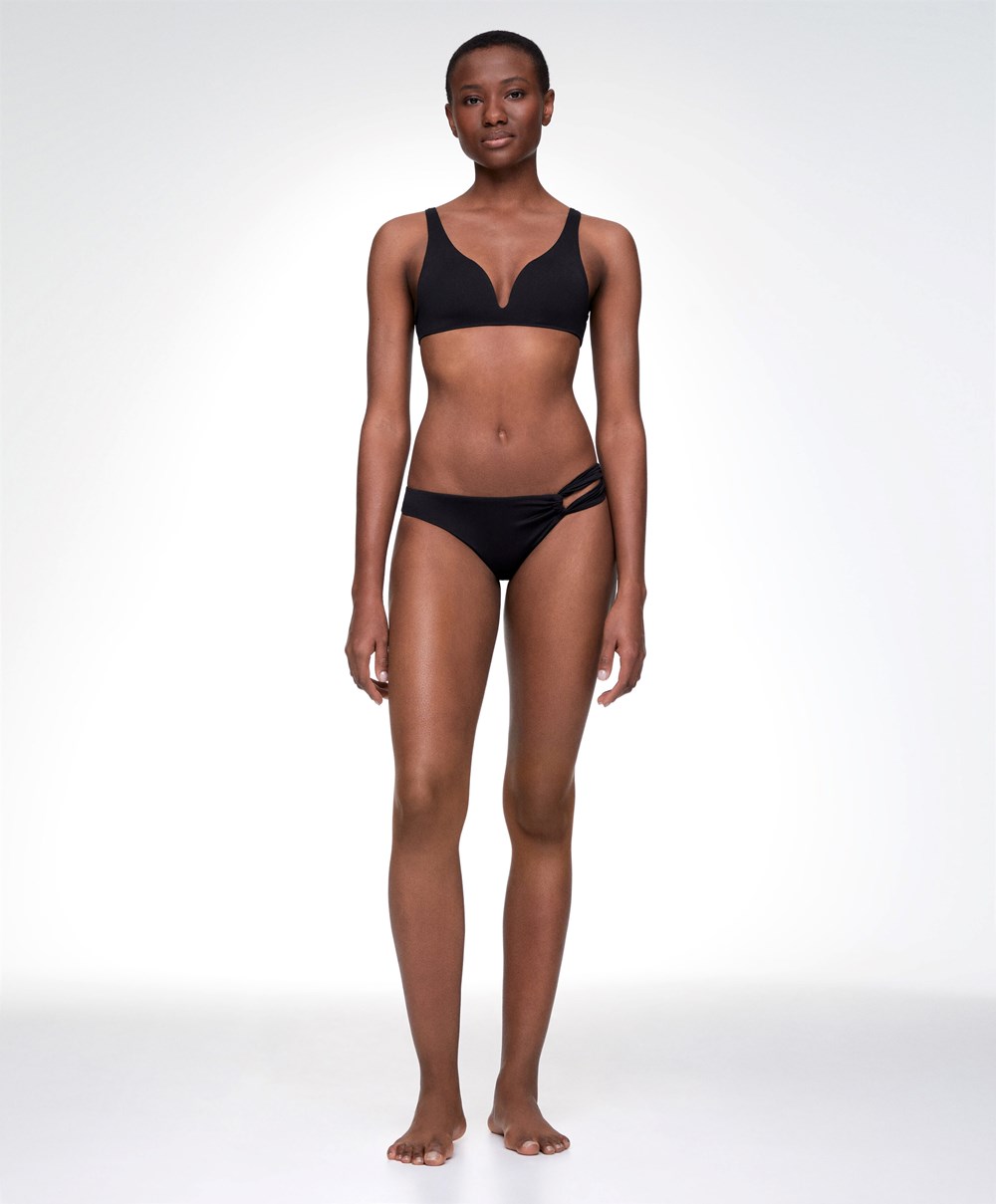 Oysho Brazilian Bikini Bottoms Svarte | QEUM35248