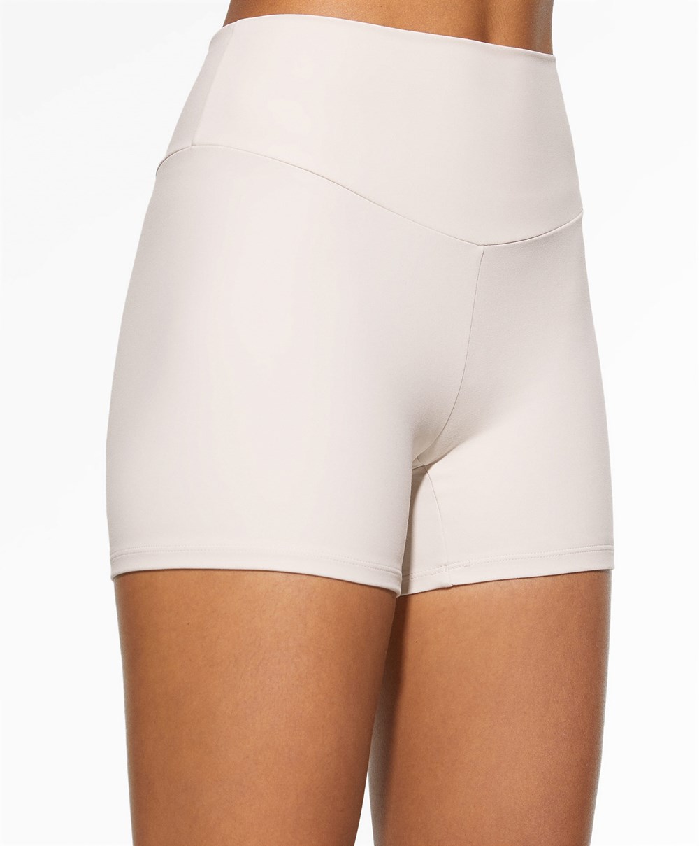 Oysho Comfortlux High-rise 10cm Hot Pants Ivory Ecru | OSPL96712