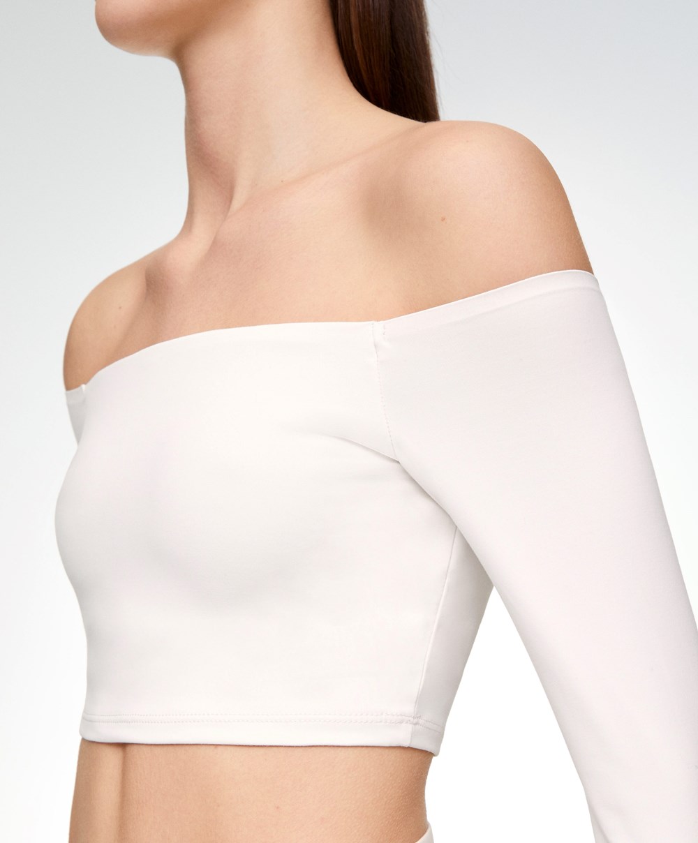 Oysho Comfortlux Off-the-shoulder Top With Cups Cream-white | UMYA34856