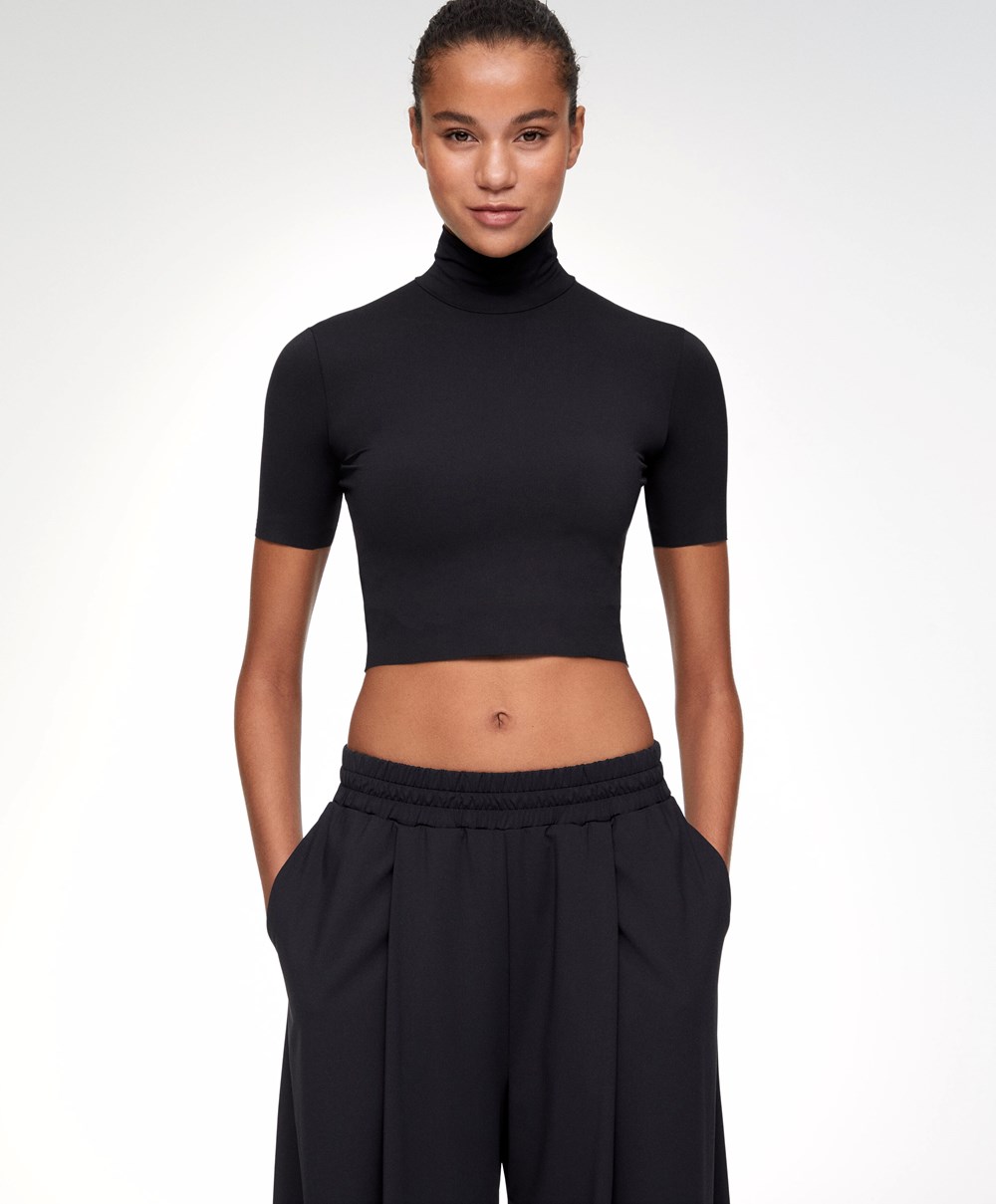 Oysho Cropped T-shirt With Raised Neck Svarte | RXBU60215