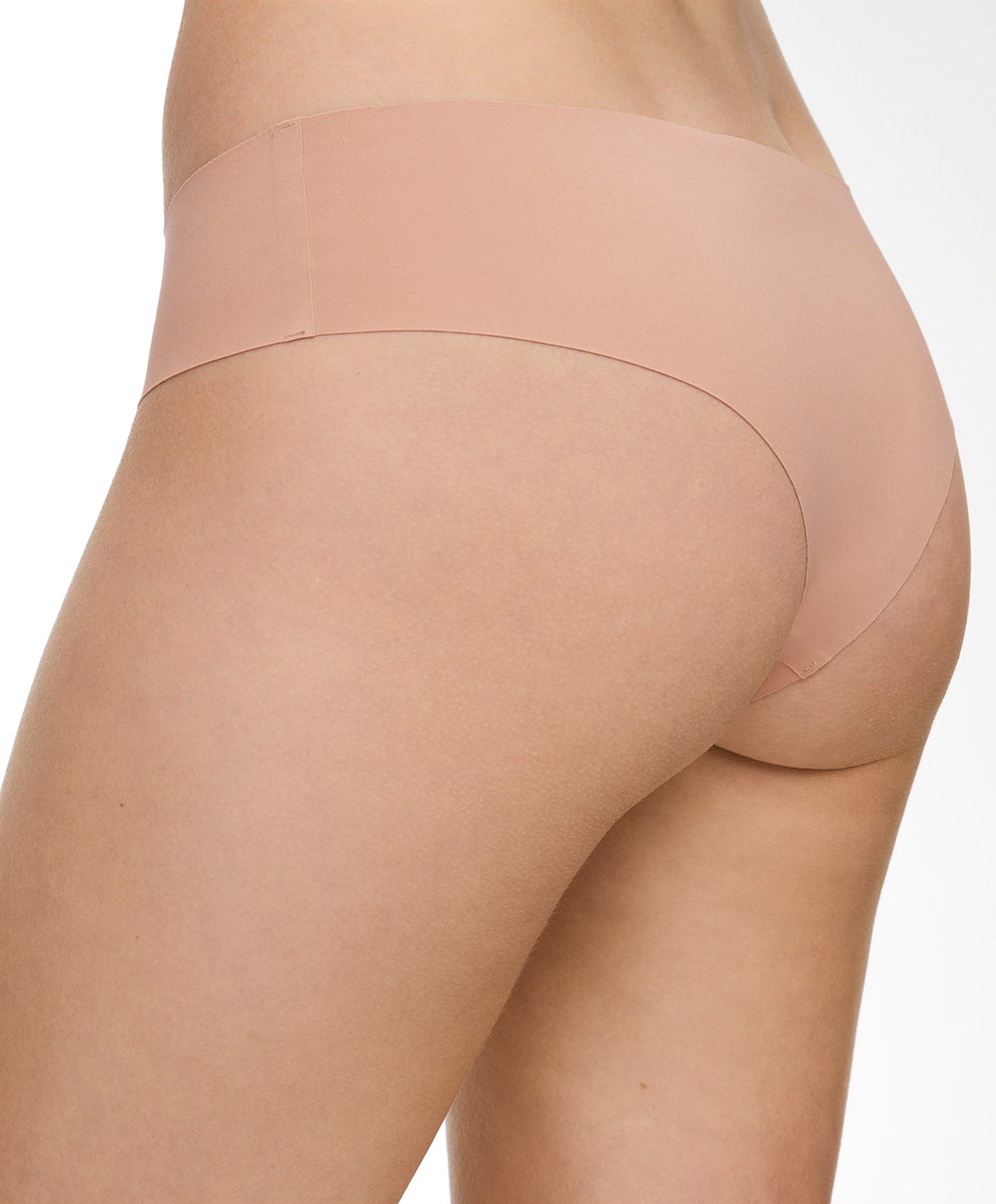 Oysho Invisible Laser-cut Brazilian Briefs Beige | BTOJ32461