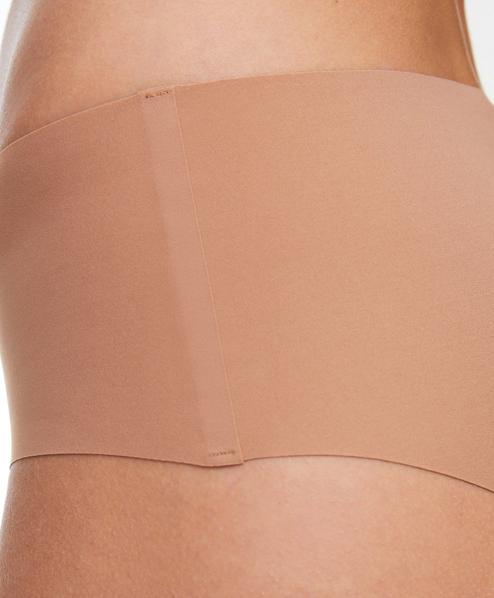 Oysho Invisible Laser-cut Cheekies Tan | EDPA18237