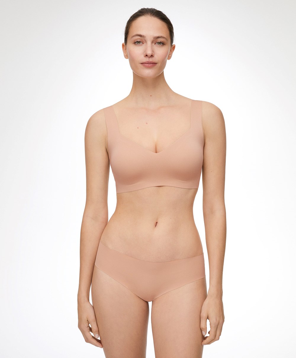 Oysho Invisible Laser-cut V-neck Bra Beige | DXVM48532