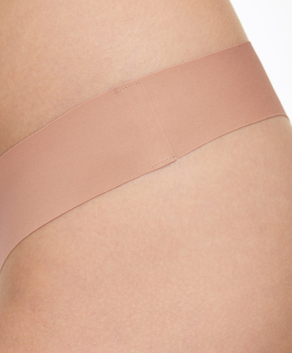 Oysho Invisible “v”-cut Thong Beige | XHRT45031