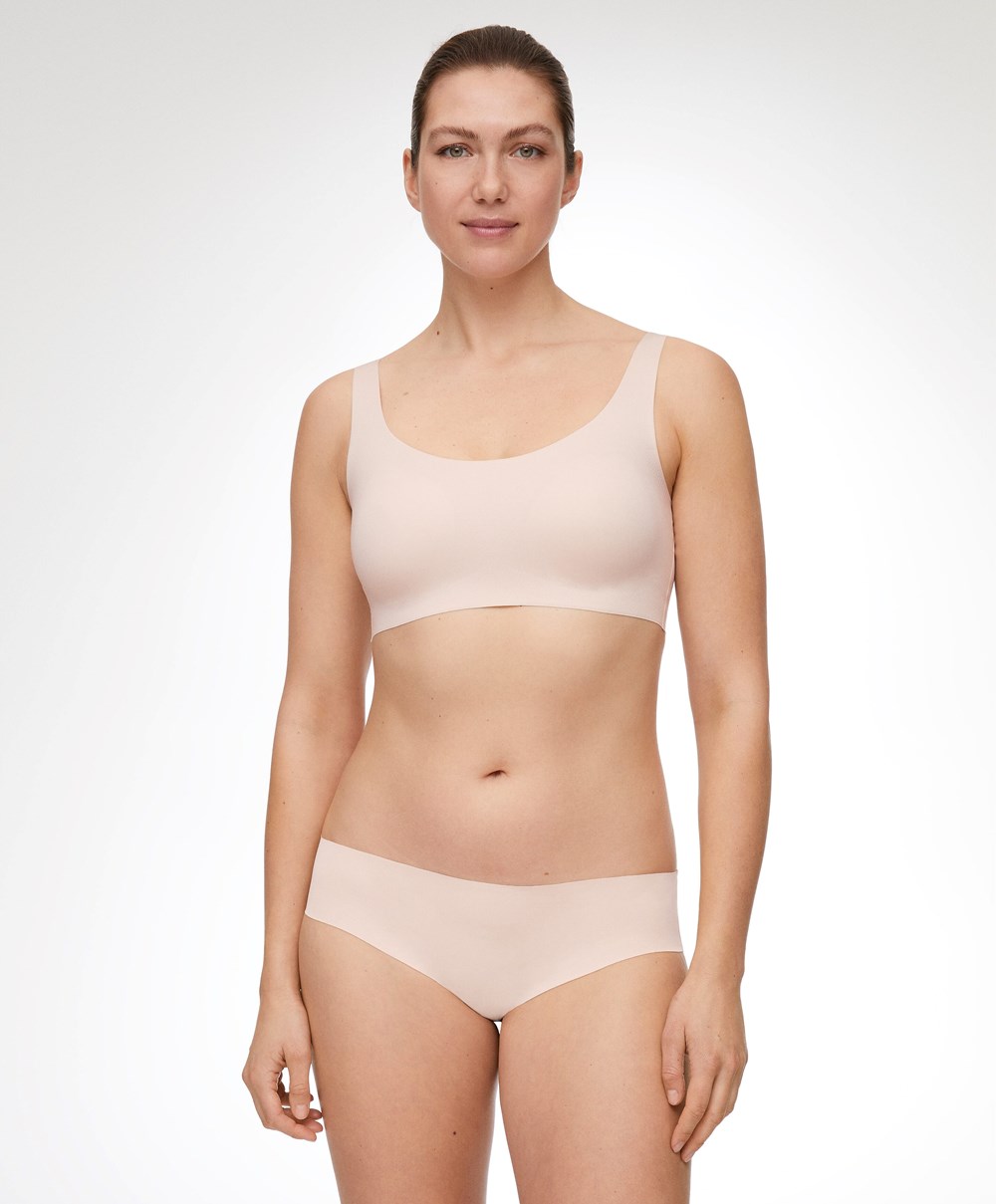 Oysho Laser-cut Invisible Classic Briefs Almond | HSYJ94016