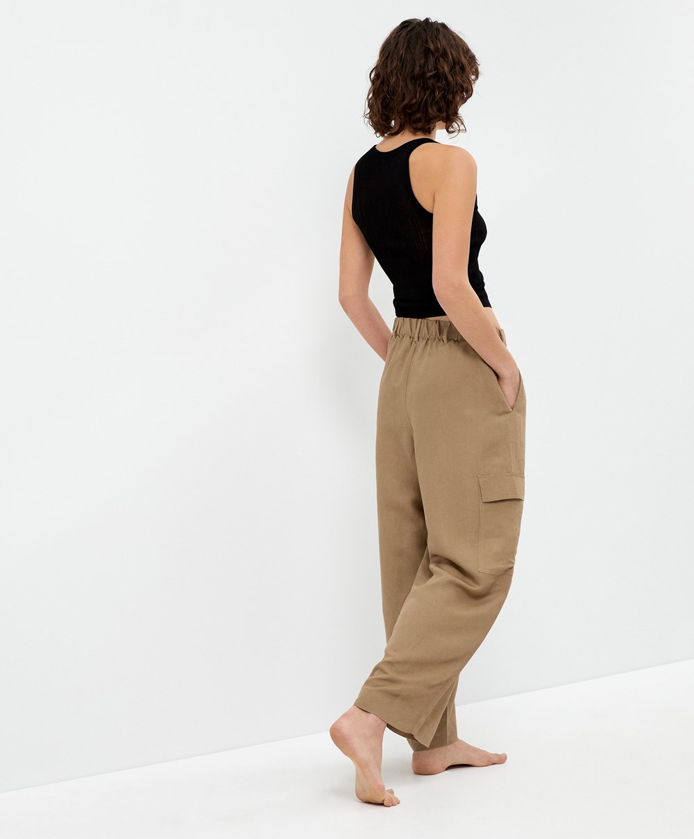 Oysho Linen Cargo Trousers Tan | UGIH18923