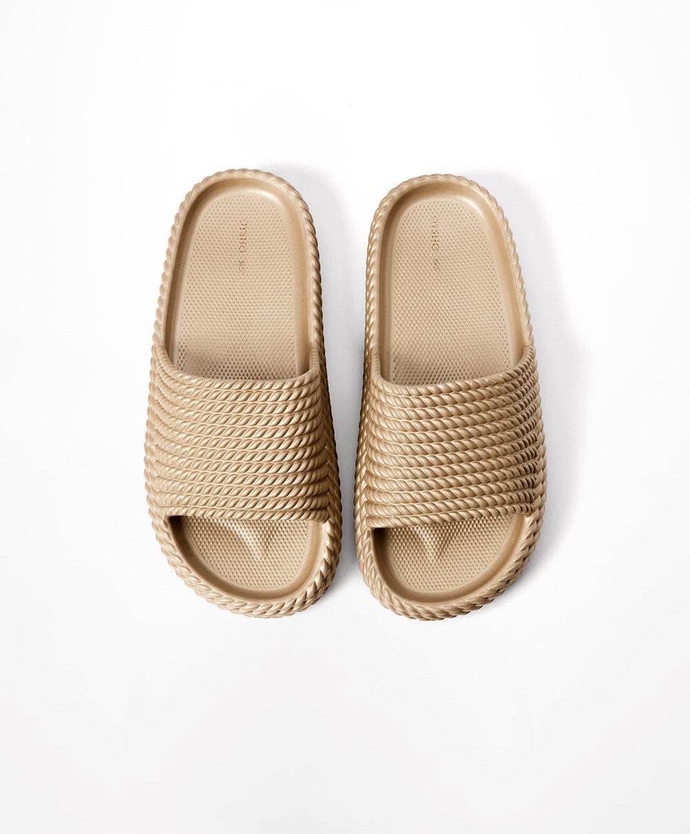 Oysho Metallic Braided Platform Slides Gull | LVXC49658