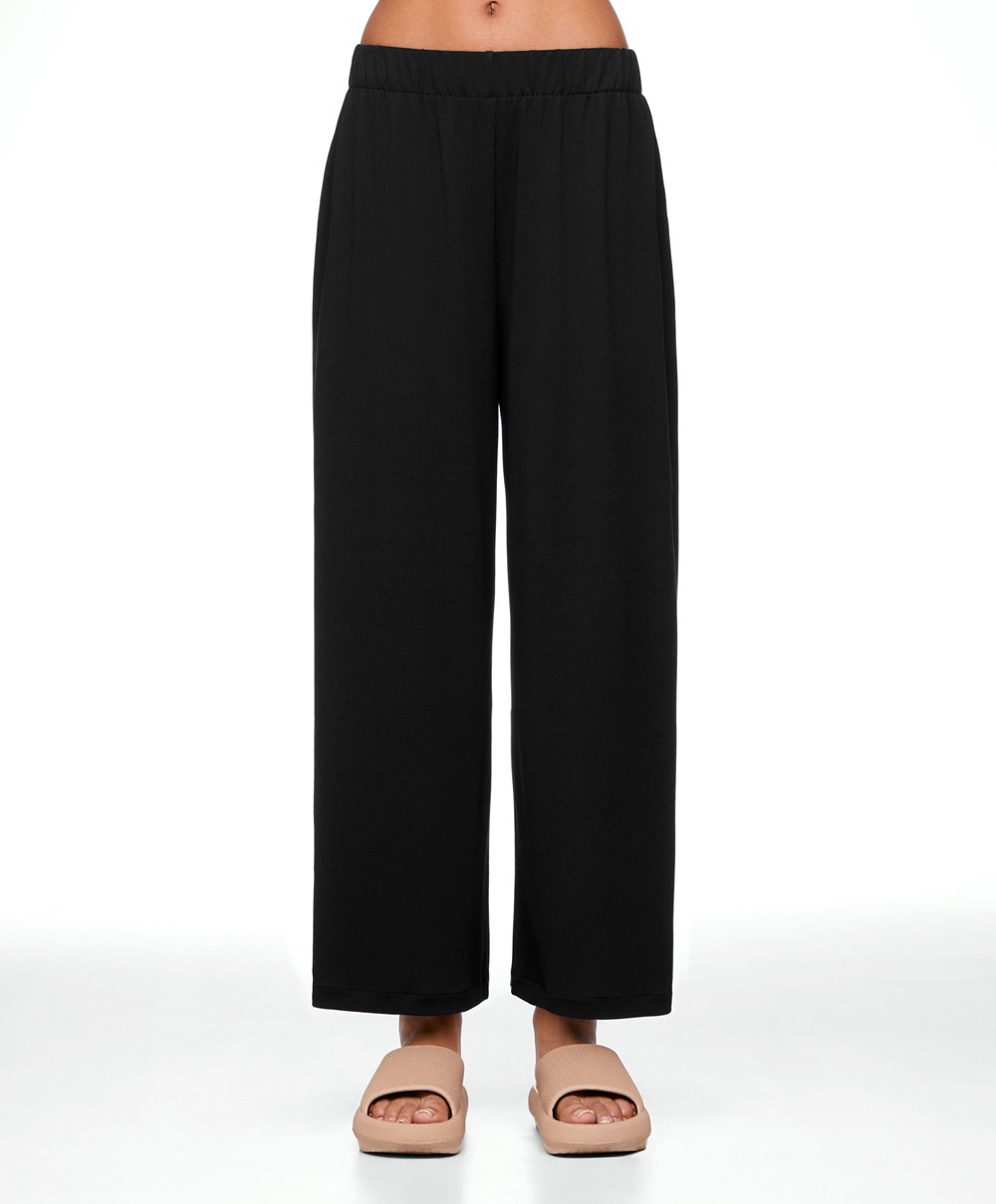 Oysho Modal Crop Trousers Svarte | WKBG17902