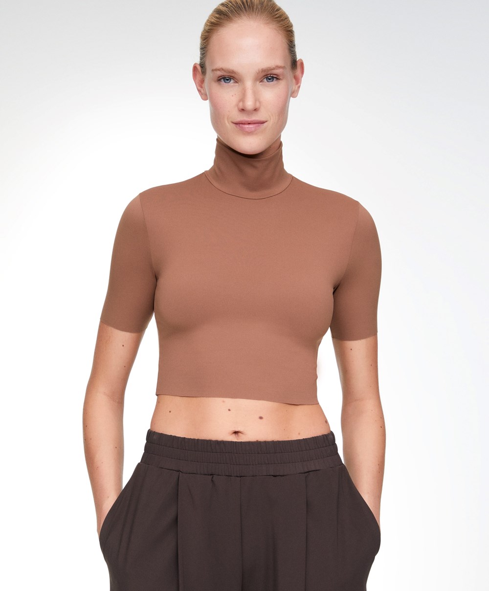 Oysho Perfect-adapt Crop Top With Raised Neck Kopper | BKIC39526