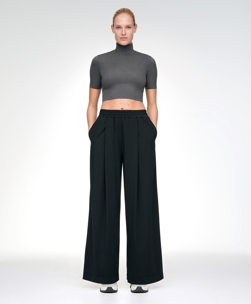 Oysho Perfect-adapt Crop Top With Raised Neck Mørke Grå | YXPW14205