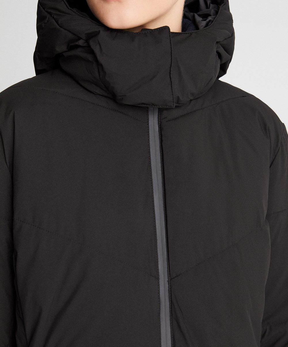 Oysho Primaloft® Coat Svarte | XGIC48732