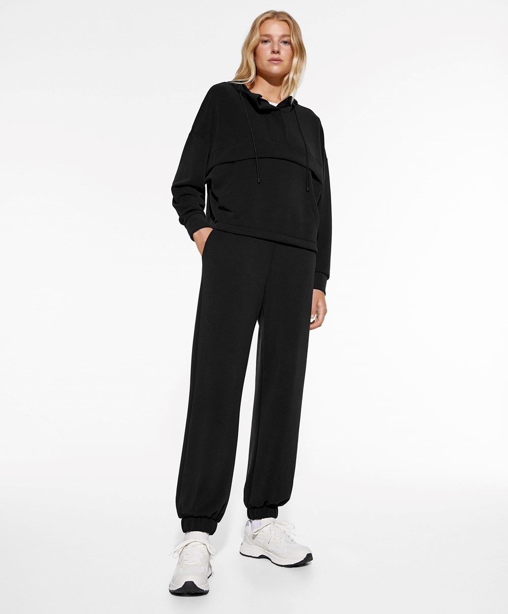 Oysho Soft Touch Modal Joggers Svarte | CWGR60591