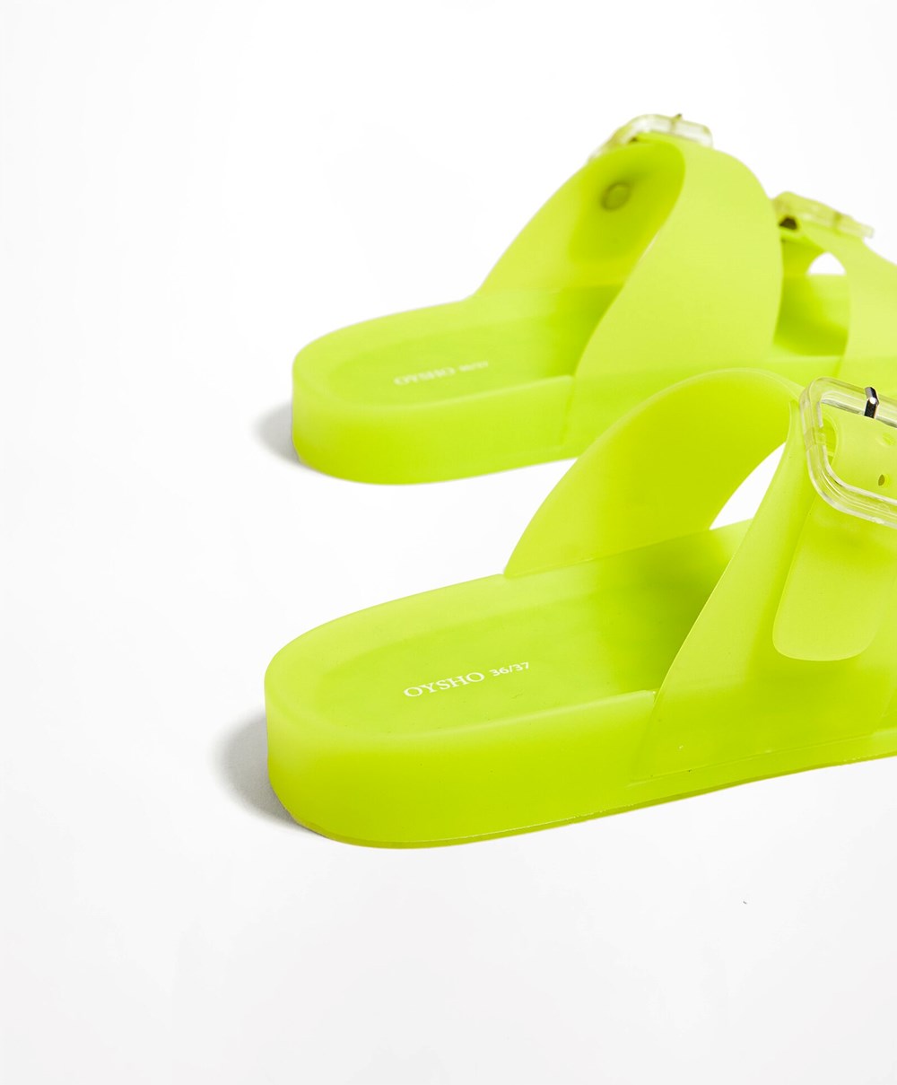 Oysho Translucent Moulded Beach Sandals Lime | HIER69258