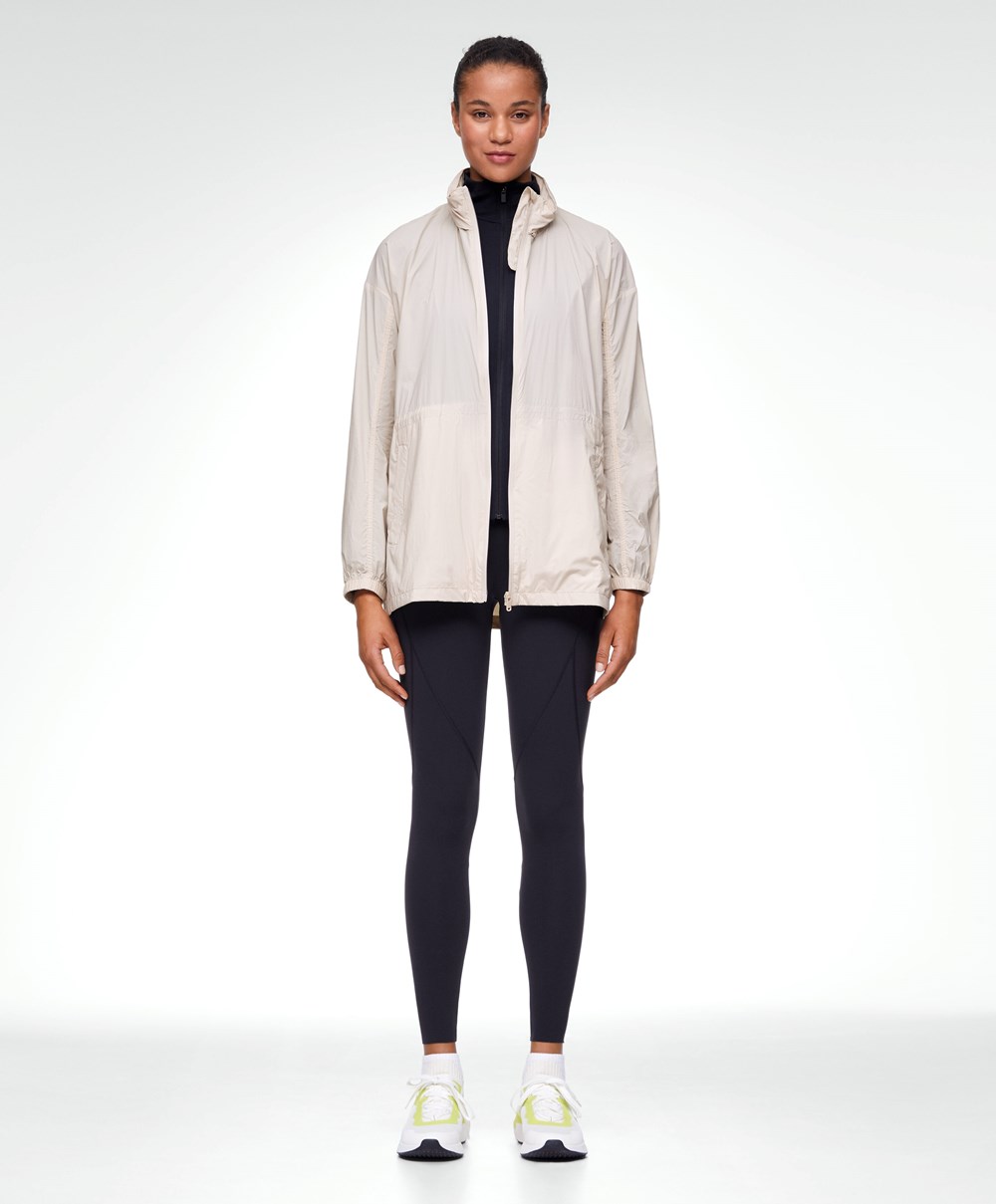 Oysho Vann-repellent Jogge Jacket Sand | WQUH63810