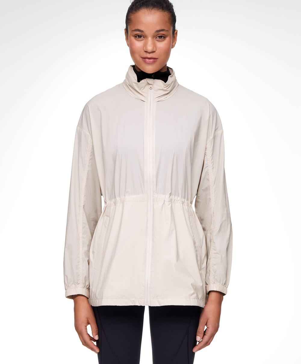 Oysho Vann-repellent Jogge Jacket Sand | WQUH63810