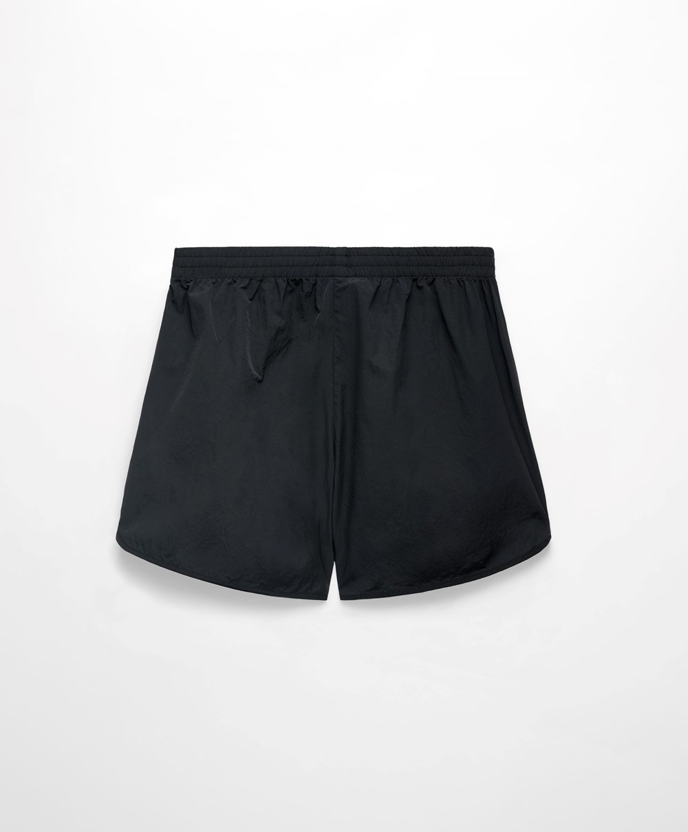 Oysho Vann-repellent Shorts Svarte | QUDI56483