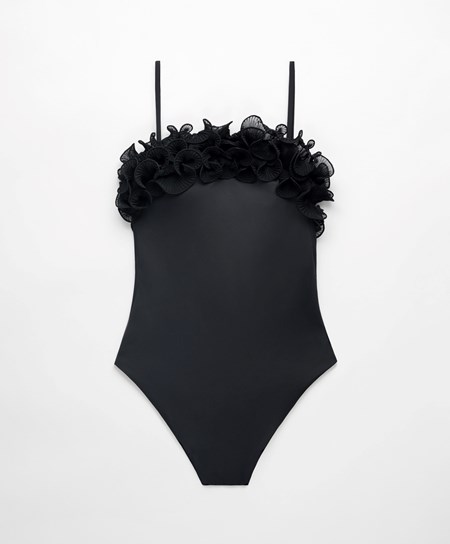 Oysho Ruffled Bandeau Swimsuit Svarte | BAIO04297